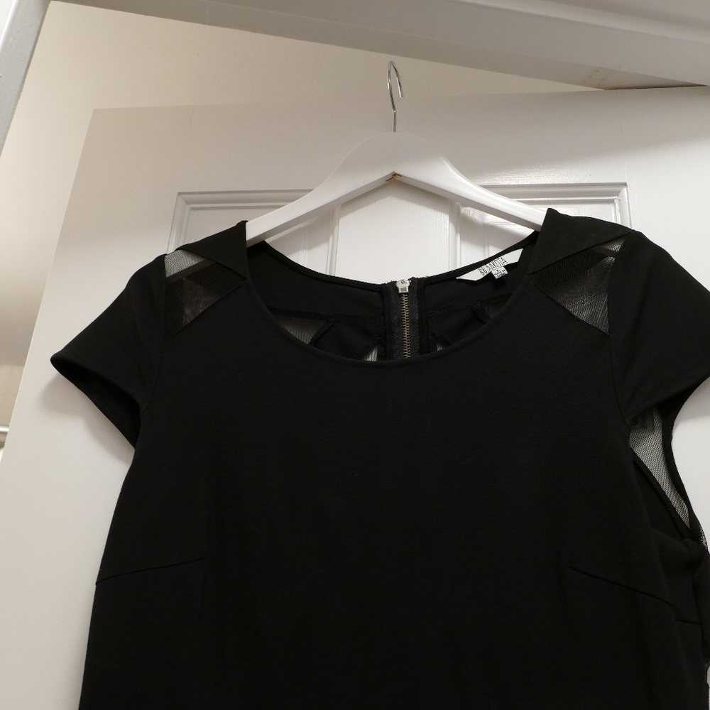 Black Bodycon Mini Dress with Mesh Back Cutouts - Picture 5 of 8